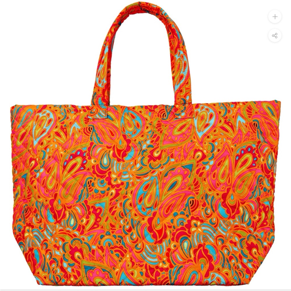 NWOT large quilted paisley tote bag